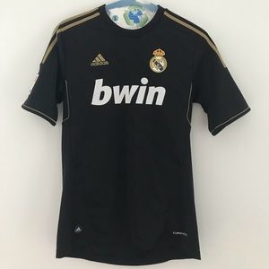 Ronaldo Real Madrid Jersey (authentic)